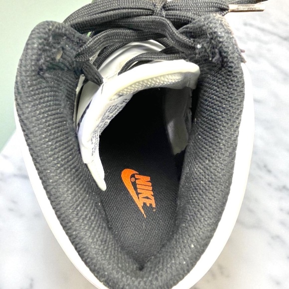 Nike Dunk High Panda Men’s Sz 10 Black White Retro Shoes Barely Worn No Creases - Picture 8 of 10